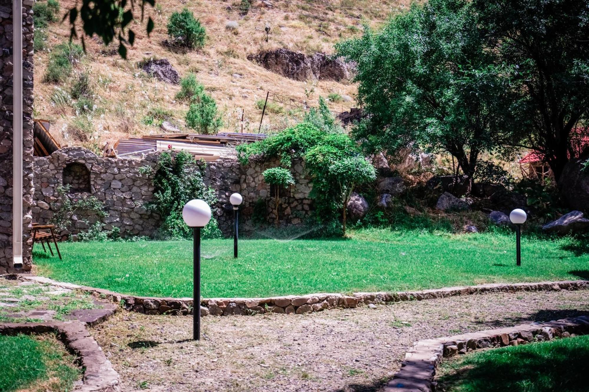 Chatcal Mountains Resort Burchmulla Екстер'єр фото