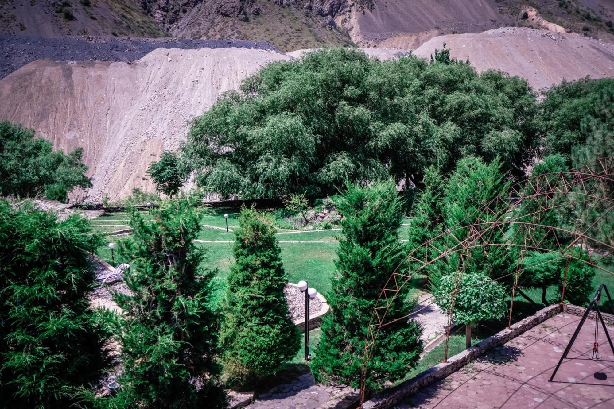 Chatcal Mountains Resort Burchmulla Екстер'єр фото