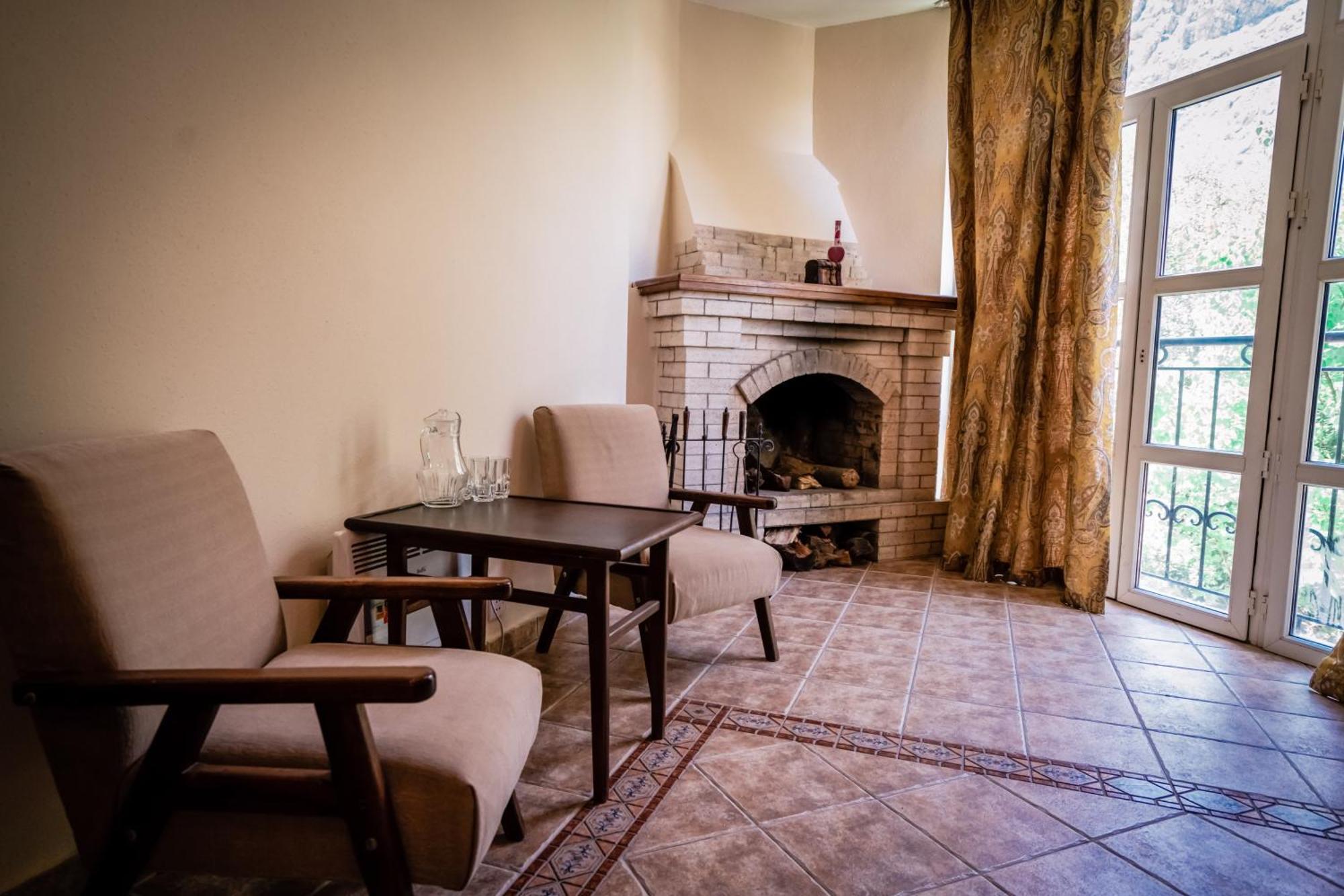 Chatcal Mountains Resort Burchmulla Екстер'єр фото