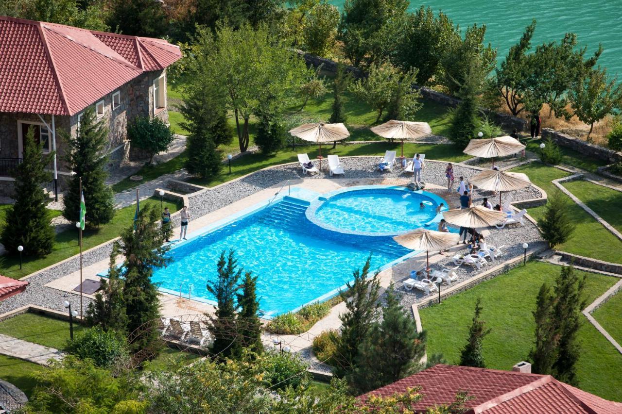 Chatcal Mountains Resort Burchmulla Екстер'єр фото